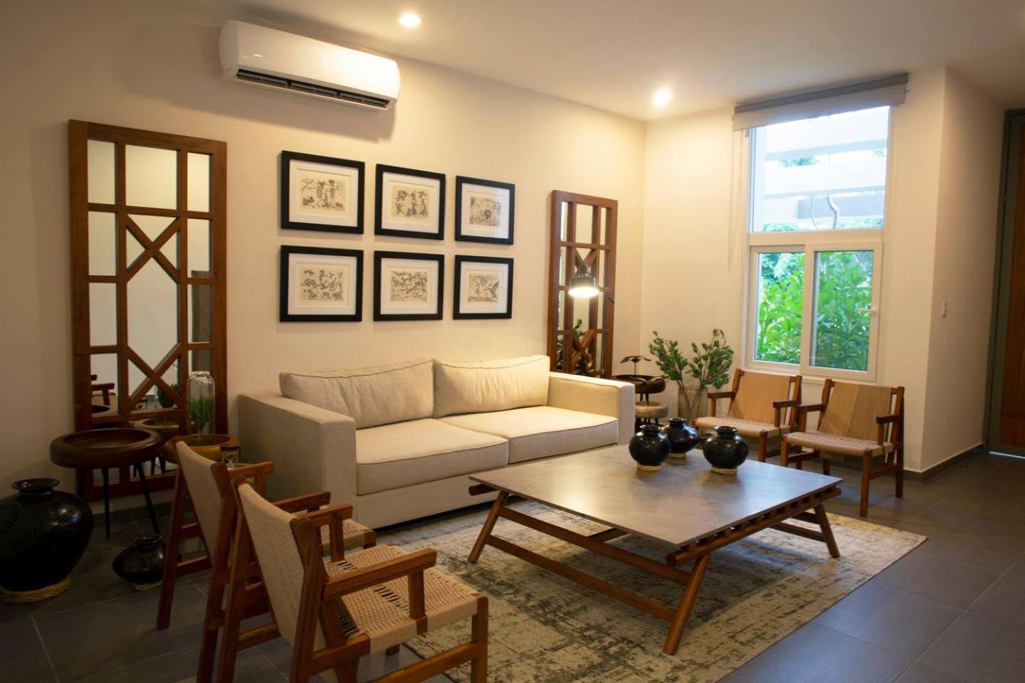 Modern House Surrounded By Nature Merida Bagian luar foto